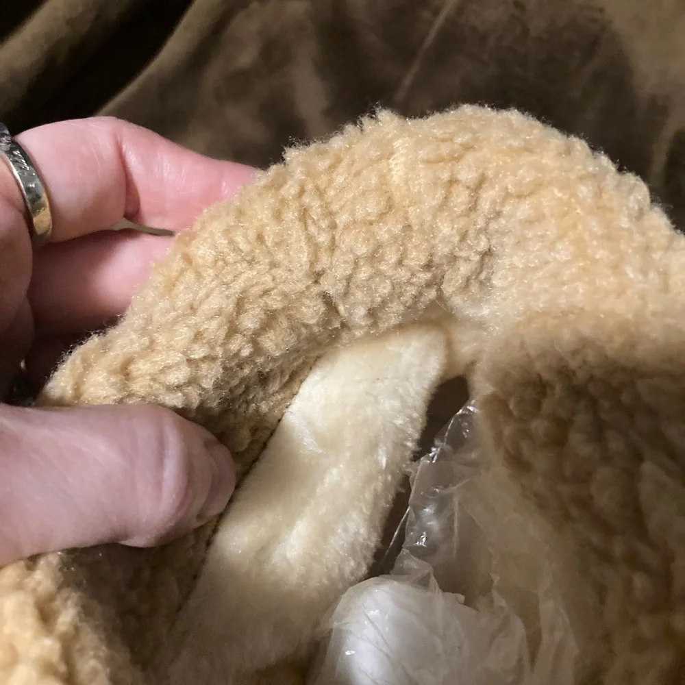 Green Suede Boots with Faux Fur Cuff, size eu 41 US 11, new in box, chunky heel - Picture 4 of 9